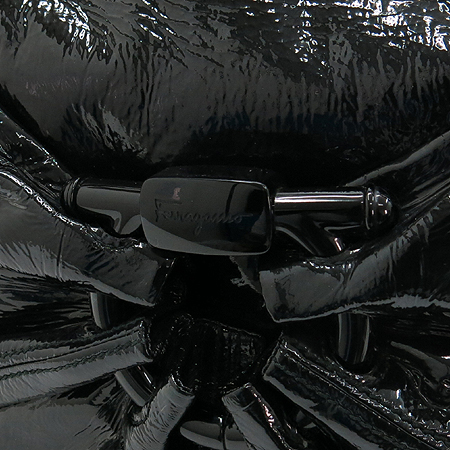 Ferragamo(��󰡸�) 21 B393 ���� ���̴�Ʈ ��ġ�� ��� ���� �ڵ� ����� �̹���4 - ���̺��� �߰���ǰ