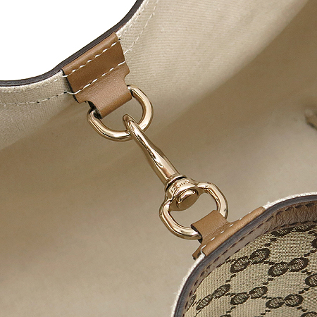 Gucci(����) 247207 GG�ΰ� �ڰ��� ���� �����+�Ŀ�ġ [��������] �̹���6 - ���̺��� �߰���ǰ