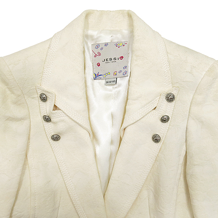 JESSI NEWYORK(���ô���) ���̺����÷� 1��ư ���� �̹���2 - ���̺��� �߰���ǰ