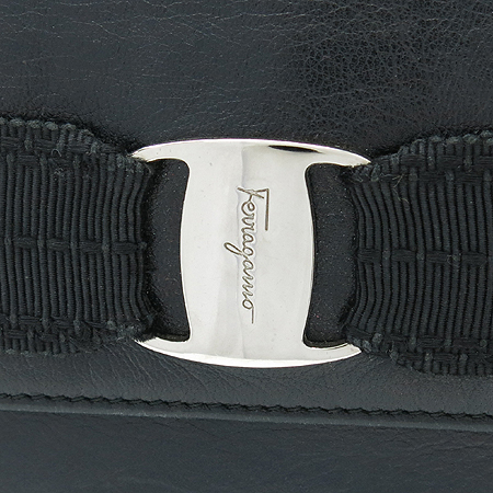 Ferragamo(��󰡸�) 22 A605 ���� �ٶ� ��� ���� ���� 2�� ������ �̹���4 - ���̺��� �߰���ǰ