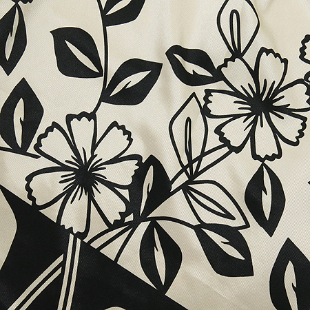 PLASTIC ISLAND(�ö�ƽ ���Ϸ���) ����Ʈ�������÷� ���� ���ǽ� �̹���3 - ���̺��� �߰���ǰ