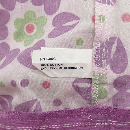 GAP(��) ���ƿ� �����÷� Ƽ �̹���4 - ���̺��� �߰���ǰ