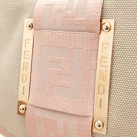 Fendi(���) 8BT083 �к긯 ũ�ν��� �̹���4 - ���̺��� �߰���ǰ