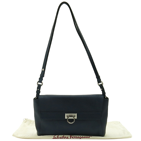 ��󰡸� ��ġ�� ����� 