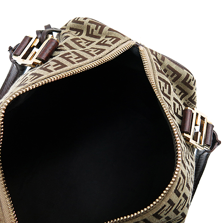 Fendi(���) 8BL068 FF �ΰ� �ڰ��� ������ ��Ʈ�� �̹���7 - ���̺��� �߰���ǰ