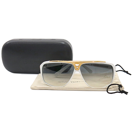 ���̺���  ���۶�