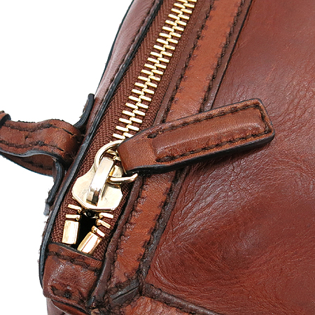 GIVENCHY(�����) 13G5253060 200 ī�����̵� ���� �ǵ��� �̴� ũ�ν��� [��������] �̹���5 - ���̺��� �߰���ǰ