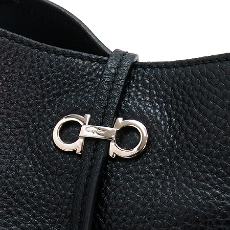 Ferragamo(��󰡸�) 21C 391 �ǹ� ��Ż ��ġ�� �ΰ� ���� ���� ���� ��Ʈ�� �̹���4 - ���̺��� �߰���ǰ