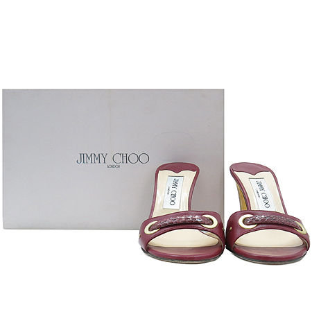 ������  ����