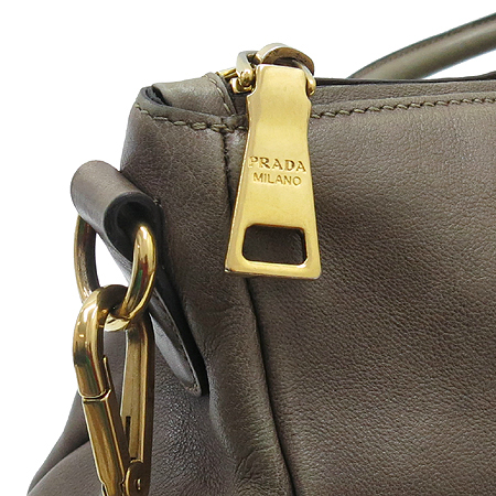 Prada(�����) ������ ���� �÷� ���� ��Ʈ�� + ü�� ��� ��Ʈ�� �̹���4 - ���̺��� �߰���ǰ