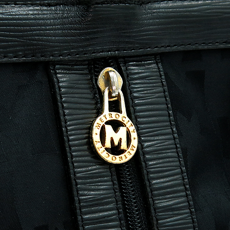 Metrocity(��Ʈ�ν�Ƽ) ������ �ΰ� ���� �к긯 ���� �̹���3 - ���̺��� �߰���ǰ