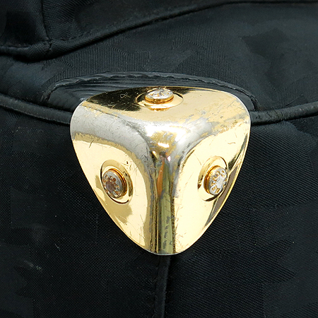 Metrocity(��Ʈ�ν�Ƽ) ������ �ΰ� ���� �к긯 ���� �̹���4 - ���̺��� �߰���ǰ