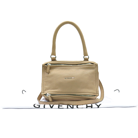 ����� �ǵ��� ���� 