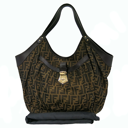 ���  �����