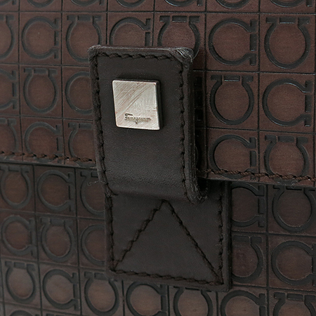 Ferragamo(��󰡸�) 24 6562 ���� ���� ��ġ�� �ΰ� ��� ũ�ν��� �̹���3 - ���̺��� �߰���ǰ