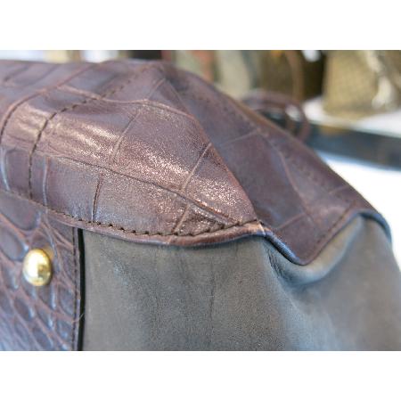 FURLA(�Ƕ�) ũ��Ŀ���� ���� ����ΰ� ����� �̹���5 - ���̺��� �߰���ǰ