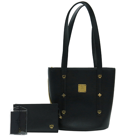 ������  �����