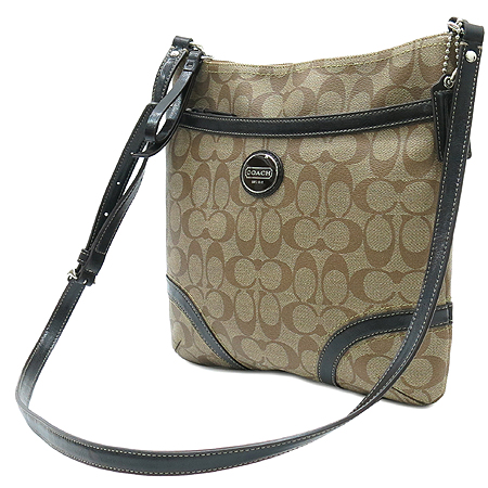 Coach(��ġ) F18926 �ΰ� ��� �ñ׳��� PVC ũ�ν��� �̹���3 - ���̺��� �߰���ǰ