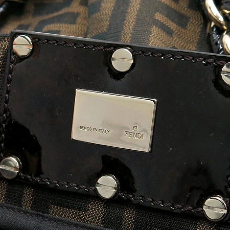 Fendi(���) 8BR615 FF�ΰ� ��ī �к긯 ���� �ΰ� ü�� �̾� S������ ��Ʈ�� �̹���6 - ���̺��� �߰���ǰ