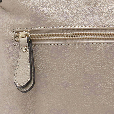 Esquire(�������̾�) ������ ���� �ΰ� ��� ũ�ν��� �̹���3 - ���̺��� �߰���ǰ