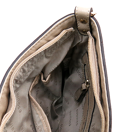 Esquire(�������̾�) ������ ���� �ΰ� ��� ũ�ν��� �̹���5 - ���̺��� �߰���ǰ