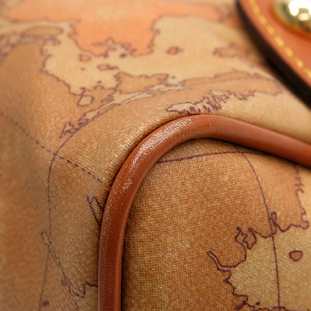 ALVIERO MARTINI(�˺񿡸� ����Ƽ��) �ΰ� PVC ¡ ��� ��Ʈ�� + ��� ��Ʈ�� �̹���5 - ���̺��� �߰���ǰ