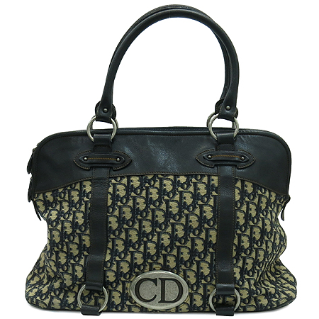 Dior(ũ����î���) ���� �ΰ� ��� ���̺� ���� ȥ�� �к긯 ��Ʈ�� �̹���2 - ���̺��� �߰���ǰ