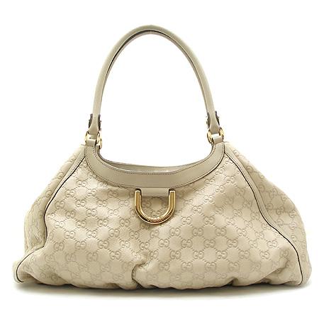 ����  �����