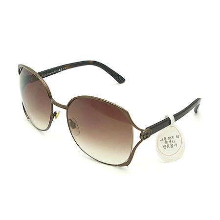 ����  ���۶�