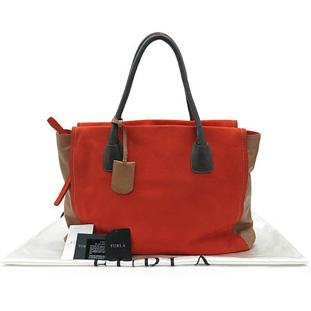 �Ƕ�  ��Ʈ��