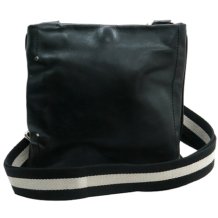 Bally(�߸�) TARRANT ���� ���� ��� ��Ƽġ ũ�ν��� �̹���2 - ���̺��� �߰���ǰ