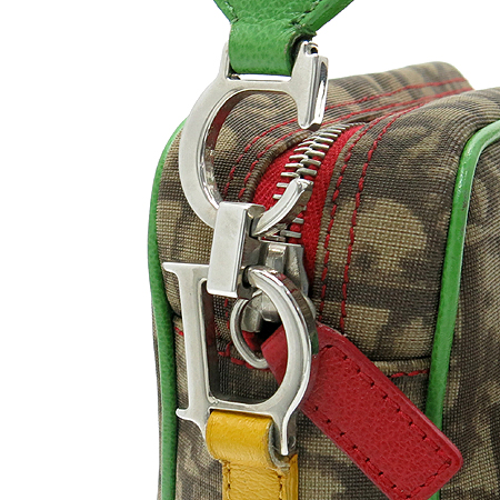 Dior(ũ����î���) �ΰ� PCV ������ ũ�ν��� �̹���3 - ���̺��� �߰���ǰ