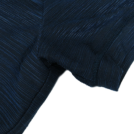 Armani COLLEZIONI(�Ƹ����� �÷�������) ���̺��÷� ���� Ƽ �̹���3 - ���̺��� �߰���ǰ