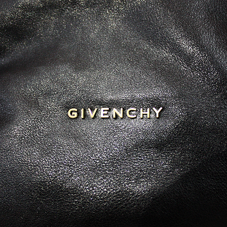 GIVENCHY(�����) 11L5250109 001 ���� ī����Ų �ǵ��� M������ 2WAY [��������] �̹���3 - ���̺��� �߰���ǰ