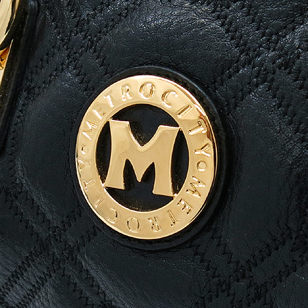 Metrocity(��Ʈ�ν�Ƽ) ���� ���� ���� ����ΰ� ��� ������ ��Ʈ�� �̹���3 - ���̺��� �߰���ǰ