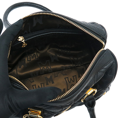 Metrocity(��Ʈ�ν�Ƽ) ���� ���� ���� ����ΰ� ��� ������ ��Ʈ�� �̹���6 - ���̺��� �߰���ǰ