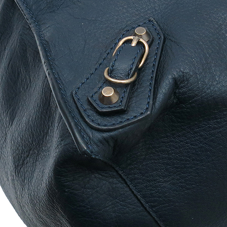 Balenciaga(�߷��þư�) 266398 PAPIER(���ǿ���) A4 �÷� ��Ʈ�� [�б�������] �̹���5 - ���̺��� �߰���ǰ