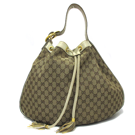 ����  �����