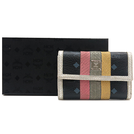 ������  ������