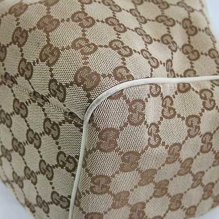 Gucci(����) 211943 GG �ΰ� �ڰ��� ��Ű ��Ʈ�� [�ϻ����] �̹���5 - ���̺��� �߰���ǰ