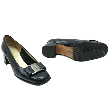 Ferragamo(��󰡸�) �ٶ� ��� ���� ���� ������ ������ ���� �̹���2 - ���̺��� �߰���ǰ