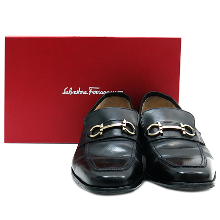 Ferragamo(󰡸)  ġ   ÷   