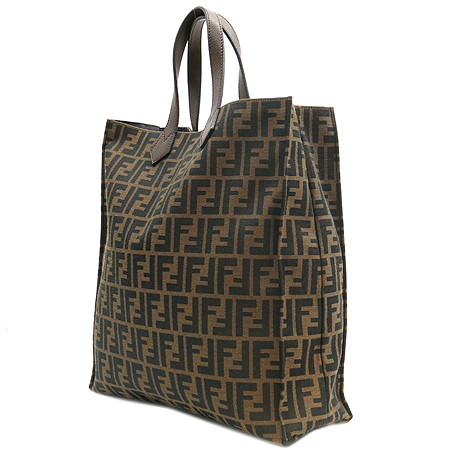 Fendi(���) 8BH263 FF�ΰ� ��ī ��Ʈ�� [��������] �̹���2 - ���̺��� �߰���ǰ