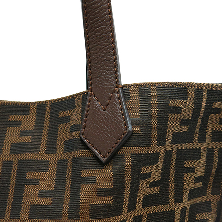 Fendi(���) 8BH263 FF�ΰ� ��ī ��Ʈ�� [��������] �̹���3 - ���̺��� �߰���ǰ