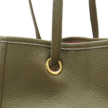 YSL(�Ի��ζ�) 265702 ��� ���� ��Ƽġ �ΰ� ��� �׿����� ���� ����� + ���� �Ŀ�ġ [���빮��] �̹���5 - ���̺��� �߰���ǰ