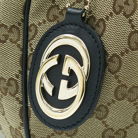 Gucci(����) 211944 GG�ΰ� �𰡵� ���� ���� Ʈ���� ��Ű ��Ʈ�� �̹���4 - ���̺��� �߰���ǰ