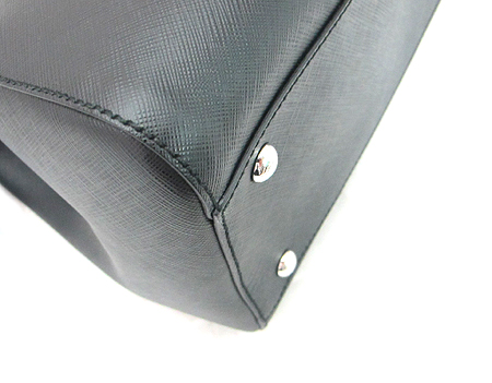 Ferragamo(��󰡸�) 21 D940 ���� ���ǾƳ� ���� �ΰ� 2WAY [�д����] �̹���5 - ���̺��� �߰���ǰ