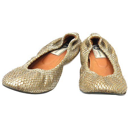 ����  ��Ÿ