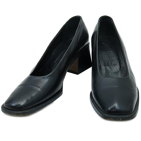 ������  ����