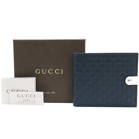 ����  ������